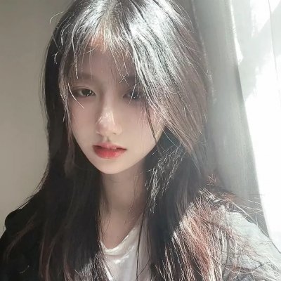 爱在年少时 封面